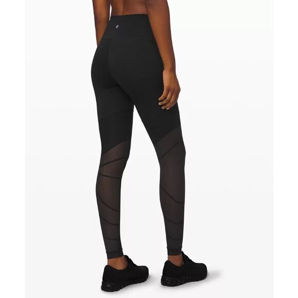 Lululemon High Rise Black Athletic Leggings - Size 8 - Picture 1 of 7